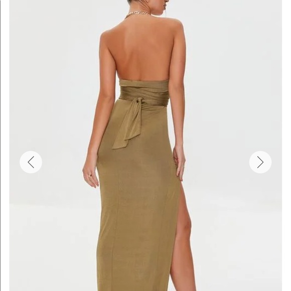 Halter maxi dress with chain details and slit - Picture 5 of 9